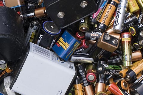 班玛亚尔堂乡附近回收三元锂电池-废旧电池回收价格-三元锂电池回收